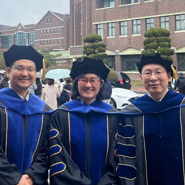 Kim(left)Ahn(Center)Lee(right)
